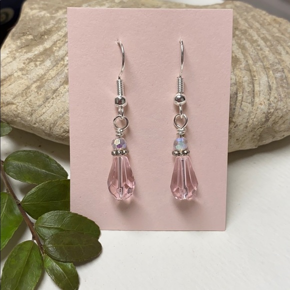 Pink dainty petite drop earrings nickel free - Picture 4 of 4